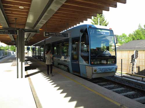 220