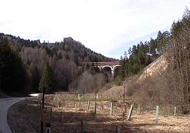 世界遺産ゼンメリンク鉄道カルテリンネ橋