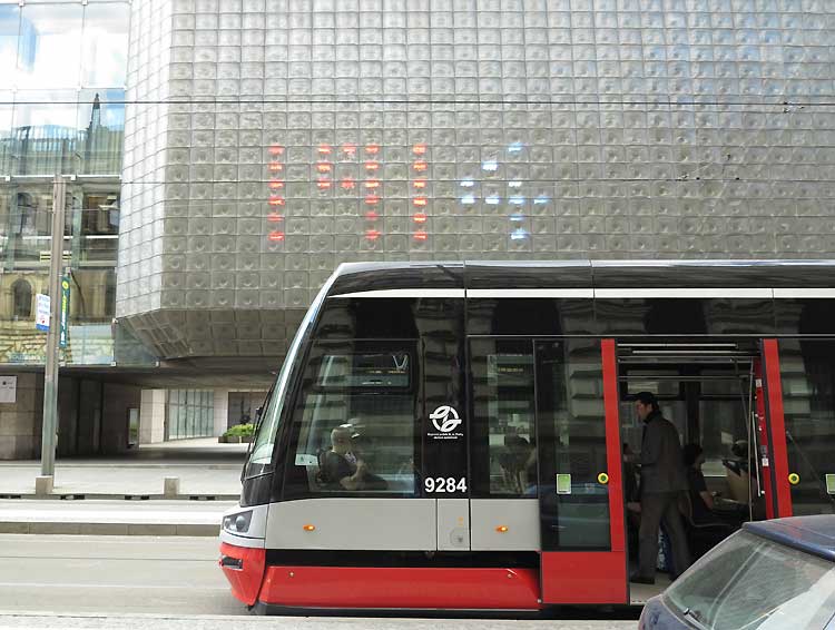 546