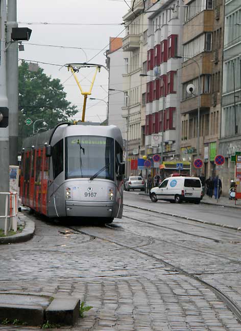 120